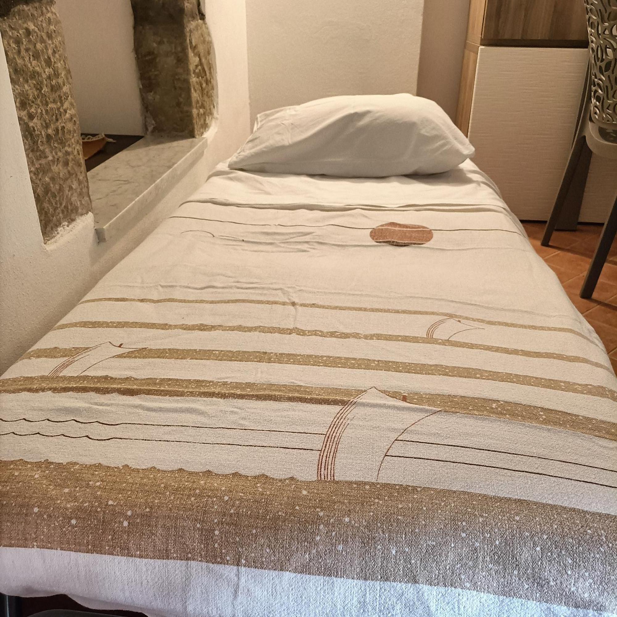 Locazione Turistica La Gesualda Apartment กาสเตลนัวโว มากรา ภายนอก รูปภาพ